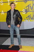 Justin Bieber : justin-bieber-1441071001.jpg