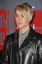 Justin Bieber : justin-bieber-1441073701.jpg