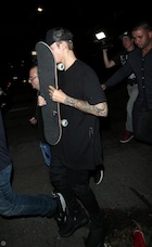 Justin Bieber : justin-bieber-1441121401.jpg