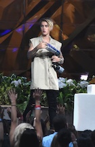 Justin Bieber : justin-bieber-1441816201.jpg