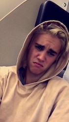 Justin Bieber : justin-bieber-1443326401.jpg