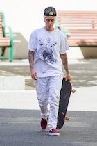 Justin Bieber : justin-bieber-1443386341.jpg