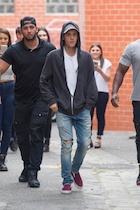 Justin Bieber : justin-bieber-1443490321.jpg