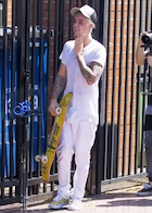 Justin Bieber : justin-bieber-1443556441.jpg