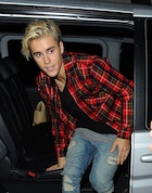 Justin Bieber : justin-bieber-1445511601.jpg