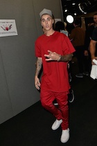 Justin Bieber : justin-bieber-1445813641.jpg