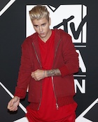 Justin Bieber : justin-bieber-1445870521.jpg