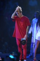 Justin Bieber : justin-bieber-1445911921.jpg