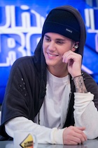 Justin Bieber : justin-bieber-1446129361.jpg