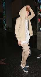 Justin Bieber : justin-bieber-1447302601.jpg