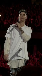 Justin Bieber : justin-bieber-1447964641.jpg