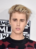 Justin Bieber : justin-bieber-1448298001.jpg