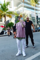 Justin Bieber : justin-bieber-1449756001.jpg