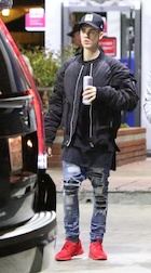 Justin Bieber : justin-bieber-1450222921.jpg