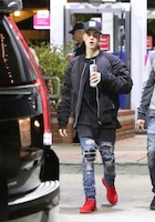 Justin Bieber : justin-bieber-1450226521.jpg