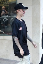 Justin Bieber : justin-bieber-1452943441.jpg