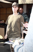 Justin Bieber : justin-bieber-1453135681.jpg