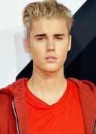 Justin Bieber : justin-bieber-1453245121.jpg