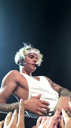 Justin Bieber : justin-bieber-1459031401.jpg