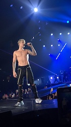 Justin Bieber : justin-bieber-1461409921.jpg