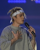 Justin Bieber : justin-bieber-1461807721.jpg