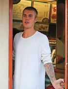 Justin Bieber : justin-bieber-1472267881.jpg