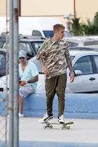 Justin Bieber : justin-bieber-1473877081.jpg