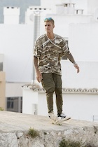 Justin Bieber : justin-bieber-1473884282.jpg