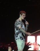 Justin Bieber : justin-bieber-1480384441.jpg