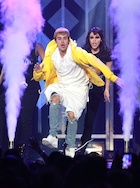 Justin Bieber : justin-bieber-1480804921.jpg