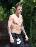 Justin Bieber : justin-bieber-1482878521.jpg