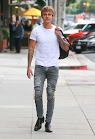 Justin Bieber : justin-bieber-1484853121.jpg