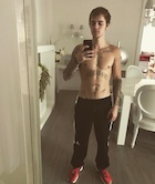 Justin Bieber : justin-bieber-1486600362.jpg