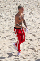 Justin Bieber : justin-bieber-1491412867.jpg