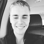 Justin Bieber : justin-bieber-1493005681.jpg