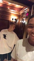 Justin Bieber : justin-bieber-1493432281.jpg