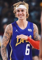 Justin Bieber : justin-bieber-1518894682.jpg