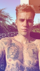 Justin Bieber : justin-bieber-1584478803.jpg