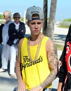 Justin Bieber : justin-bieber-1590920166.jpg