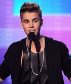 Justin Bieber : justin-bieber-1615924614.jpg