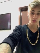 Justin Bieber : justin-bieber-1634856883.jpg