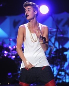 Justin Bieber : justin-bieber-1639090242.jpg