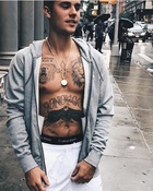 Justin Bieber : justin-bieber-1639473506.jpg