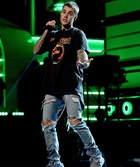 Justin Bieber : justin-bieber-1653159078.jpg