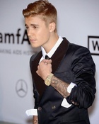 Justin Bieber : justin-bieber-1653297554.jpg