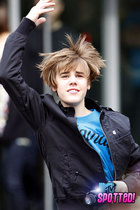 Justin Bieber : justinbieber_1271620004.jpg