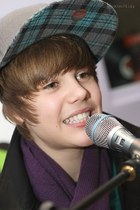 Justin Bieber : justinbieber_1274680175.jpg