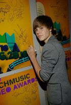 Justin Bieber : justinbieber_1278787700.jpg