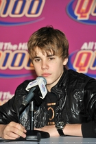 Justin Bieber : justinbieber_1293836512.jpg