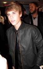 Justin Bieber : justinbieber_1296833050.jpg